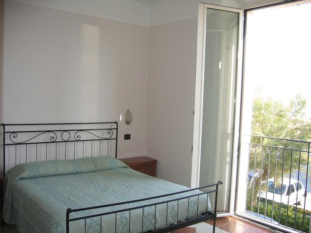 Residenza Villa Margherita Rímini Exterior foto